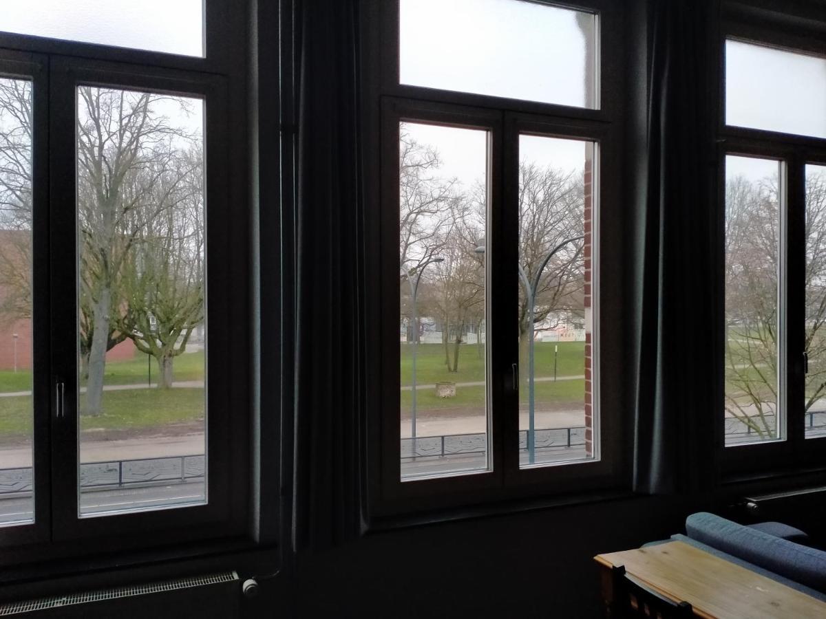 Op De Burg Bed & Breakfast Venlo Eksteriør bilde