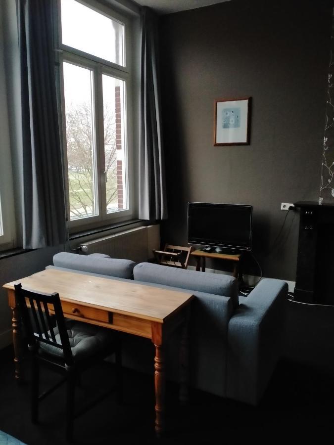Op De Burg Bed & Breakfast Venlo Eksteriør bilde