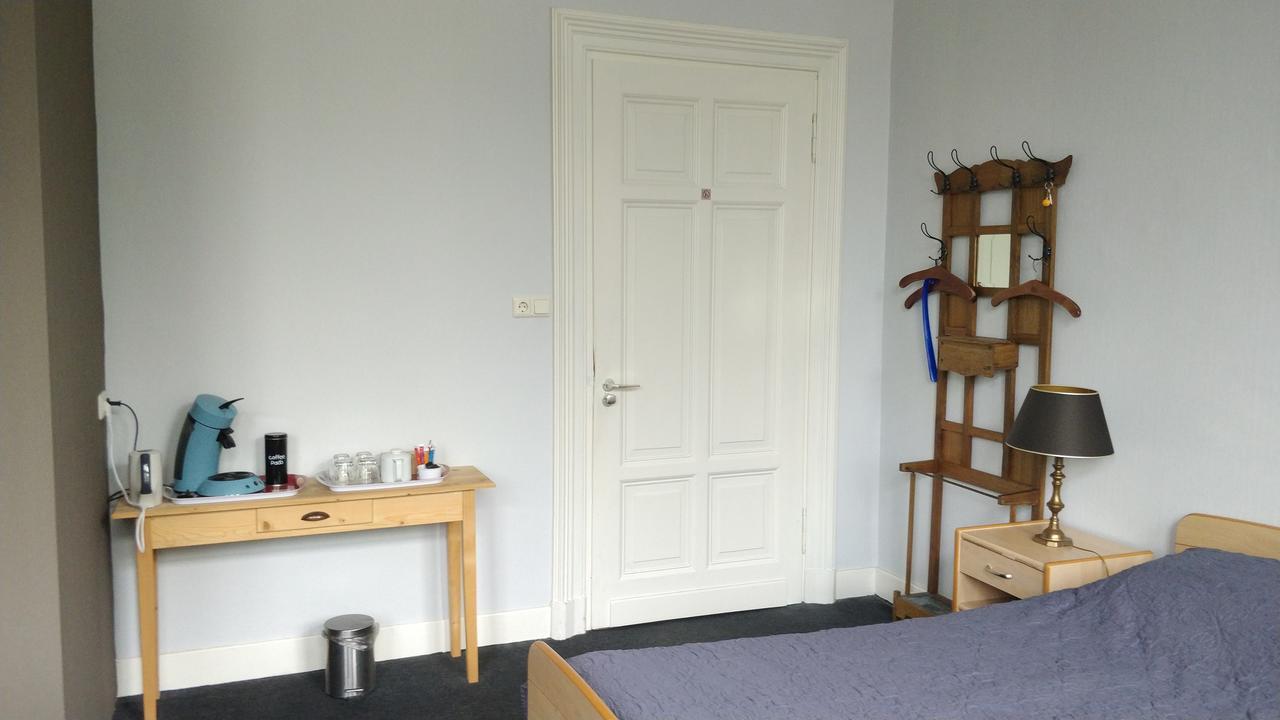 Op De Burg Bed & Breakfast Venlo Eksteriør bilde