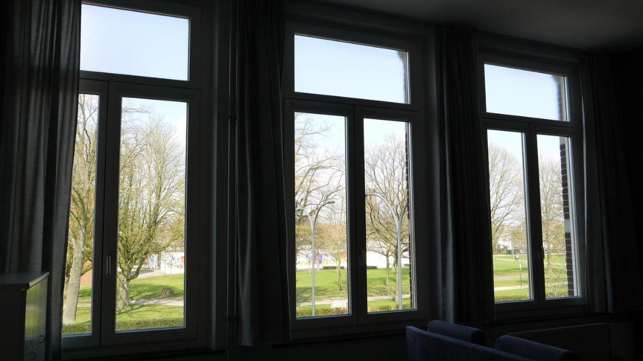 Op De Burg Bed & Breakfast Venlo Eksteriør bilde