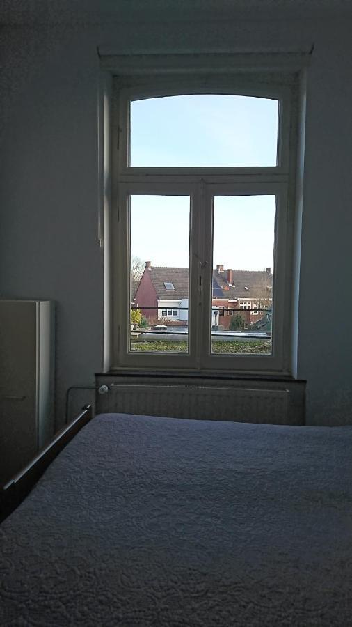 Op De Burg Bed & Breakfast Venlo Eksteriør bilde
